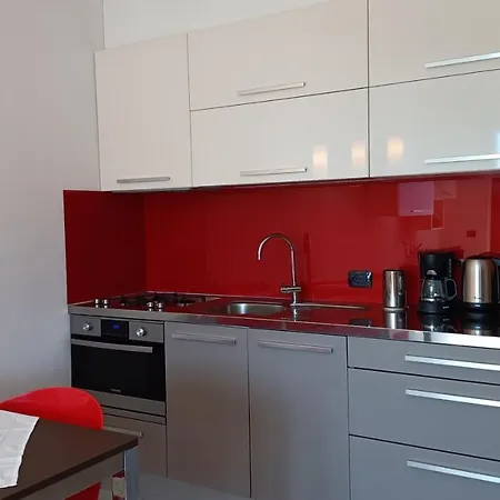 With Swimming Pool And View - Larihome A17